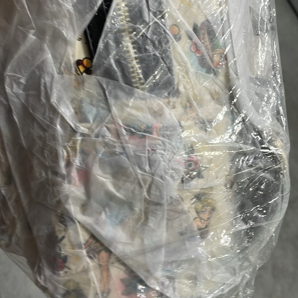 24HR DROP⬇️ SHIPS TODAY❗️Perfect placement) Tinkerbell Tattoo loungefly backpack - Picture 4 of 4